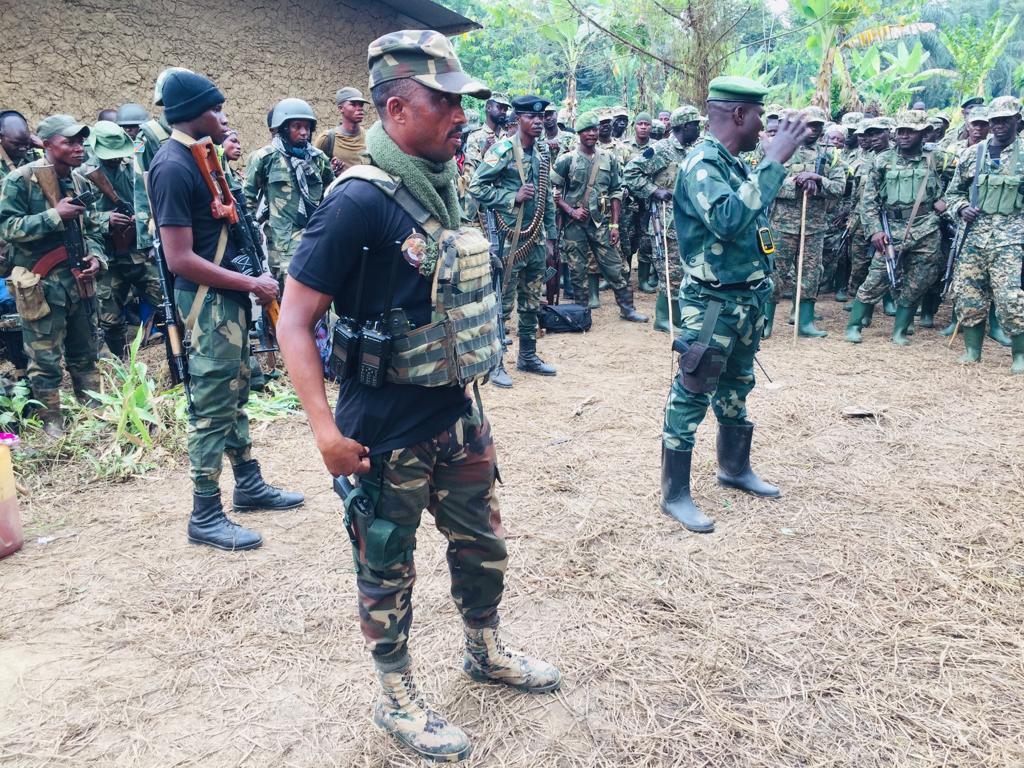 Huinfos's tweet photo. ⚪#RDC🇨🇩Agression de la #RDC: Sans doute, le numéro 2 du #M23 au nom de #Mboneza abbatu. confirment les #FARDC. "#Makenga, leur leader, n'est pas mort. Mais, il est blessé". C'est le résultat de violents combats au village Tshangi à #Runyoni. https://t.co/HWVhVWjiDq