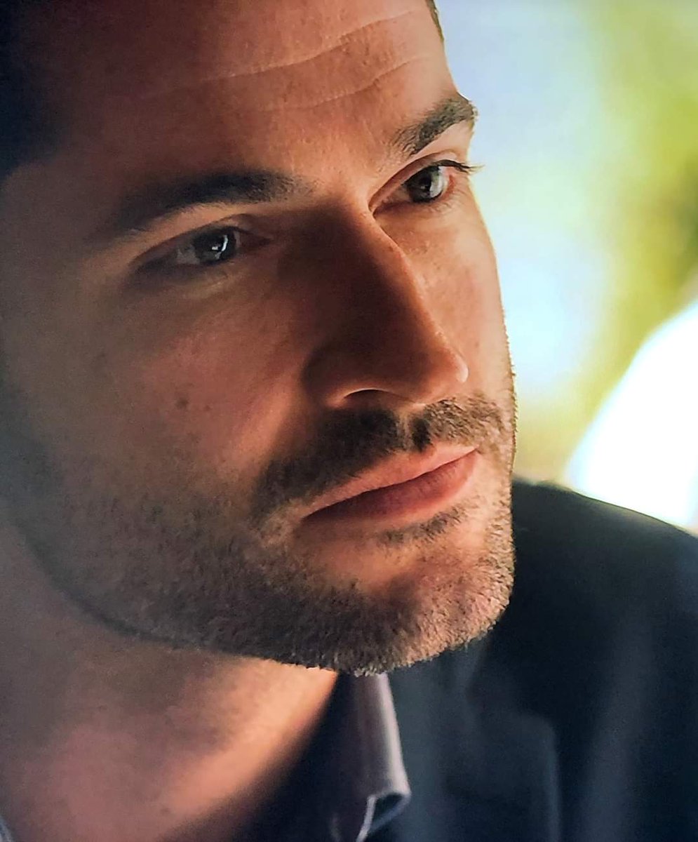 orchideeeeee's tweet photo. Babyyyyyyyy...โค๏ธโ๐ฅ
โญ๏ธMay the force be with us to begin a new week tomorrow...โญ๏ธ
#browneyes #TomEllis #Rush #babyyy https://t.co/1JJR6slf9w