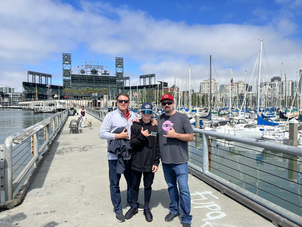 soffenbaker's tweet photo. It’s a @redsalertpod reunion by the bay as I’m joined by @CSchlueter and @808goldglover for today’s @Reds game https://t.co/dIQ003maec