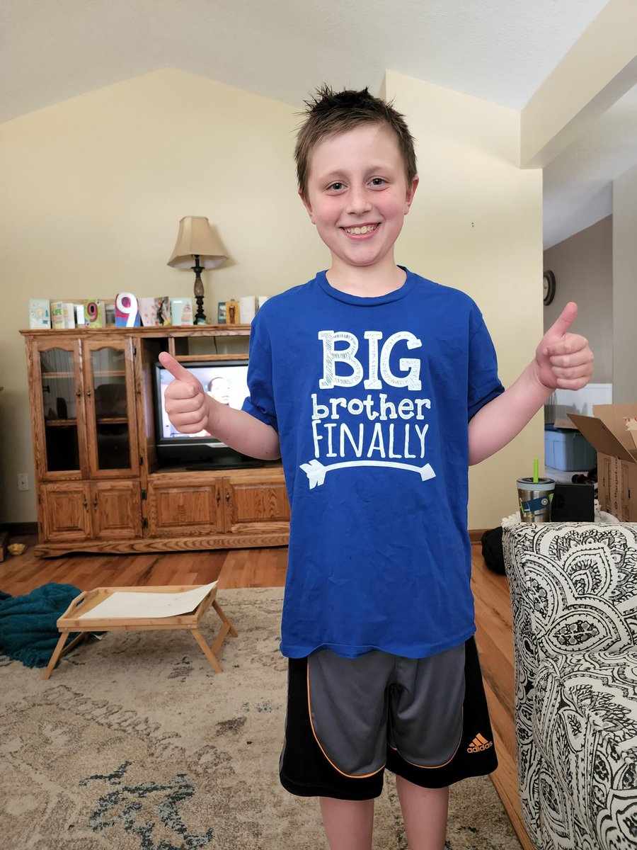 kmazur09's tweet photo. Mitch, Emmitt and I have been holding onto the biggest woofta! Emmitts only child status is expiring this holiday season 🥰 I don’t know who is more excited but we feel so blessed with our new addition on the way. @footballcrdonly https://t.co/yxlT734SeH
