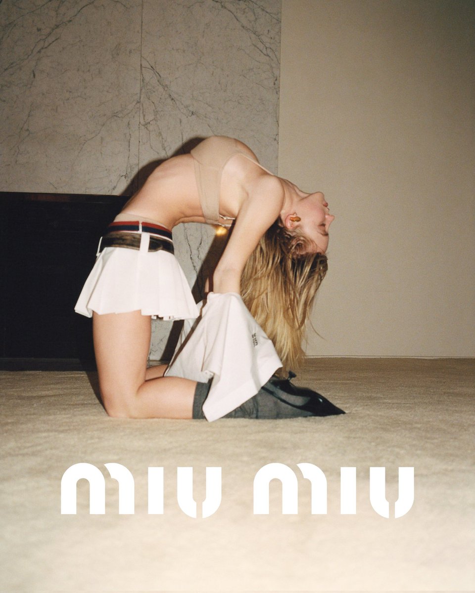 soelstice's tweet photo. Miu Miu.

Cassie Howard is what comes to mind as I shoot this project. Her sense of style and the way it parallels her feelings is conveyed greatly, and I love to think how fitting Miu Miu’s vibe is with her. https://t.co/xTTj67ooVr