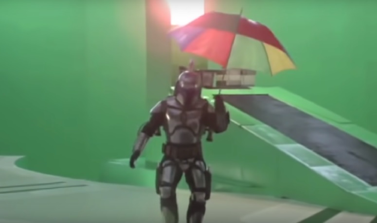 FFanatic777's tweet photo. Someone needs to edit Jango Fett dancing with his umbrella on the left of Qui-Gon.⛱☂️🤣😂 #UmbrellaCrew https://t.co/Nxu6rHA0Eu