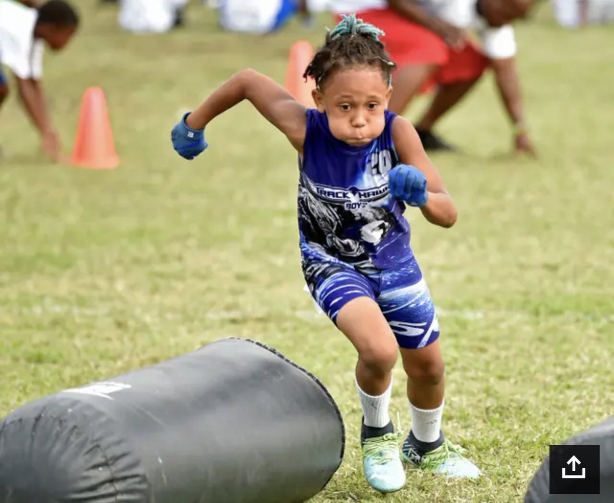 TBenderPhoto tweet media