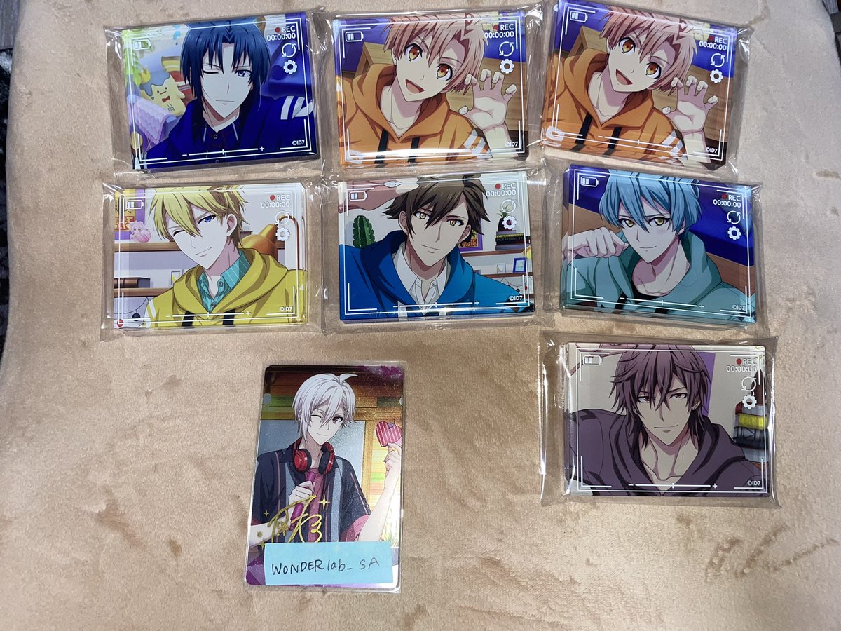 【交換/譲渡】アイナナ ラビチューブ

《譲》
缶バ
 ☆一織、大和、☆環、☆陸、☆楽、悠、虎於

アクブロ
☆一織、三月、ナギ、龍之介、悠、虎於

《求》
同種 天、缶バッジ巳波or定価(+送料)

都内手渡し、郵送可能です。
譲渡のみは☆無印より同数お迎え下さい。

検索からもお声がけ下さい。