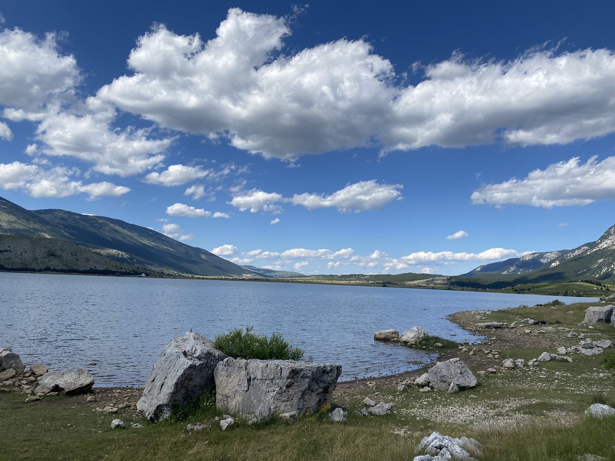 josattler's tweet photo. Blidinje plateau & lake at 1200m. #LijepaBiH #Putuj387 🇧🇦🇪🇺 https://t.co/k9TkZHmUJY
