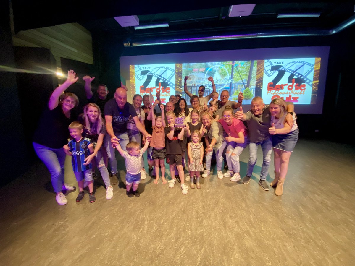 En de winnaars van de derde editie van de Eerdse Midzomersnacht Quiz zijn? Tromgeroffel… Twidde Keus!