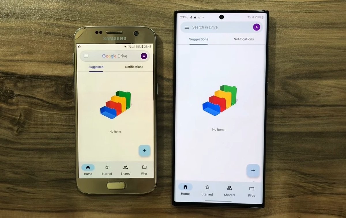 9lekt's tweet photo. It's crazy how big phones have grown over the years😮‍💨 https://t.co/dg1gXTo5PS