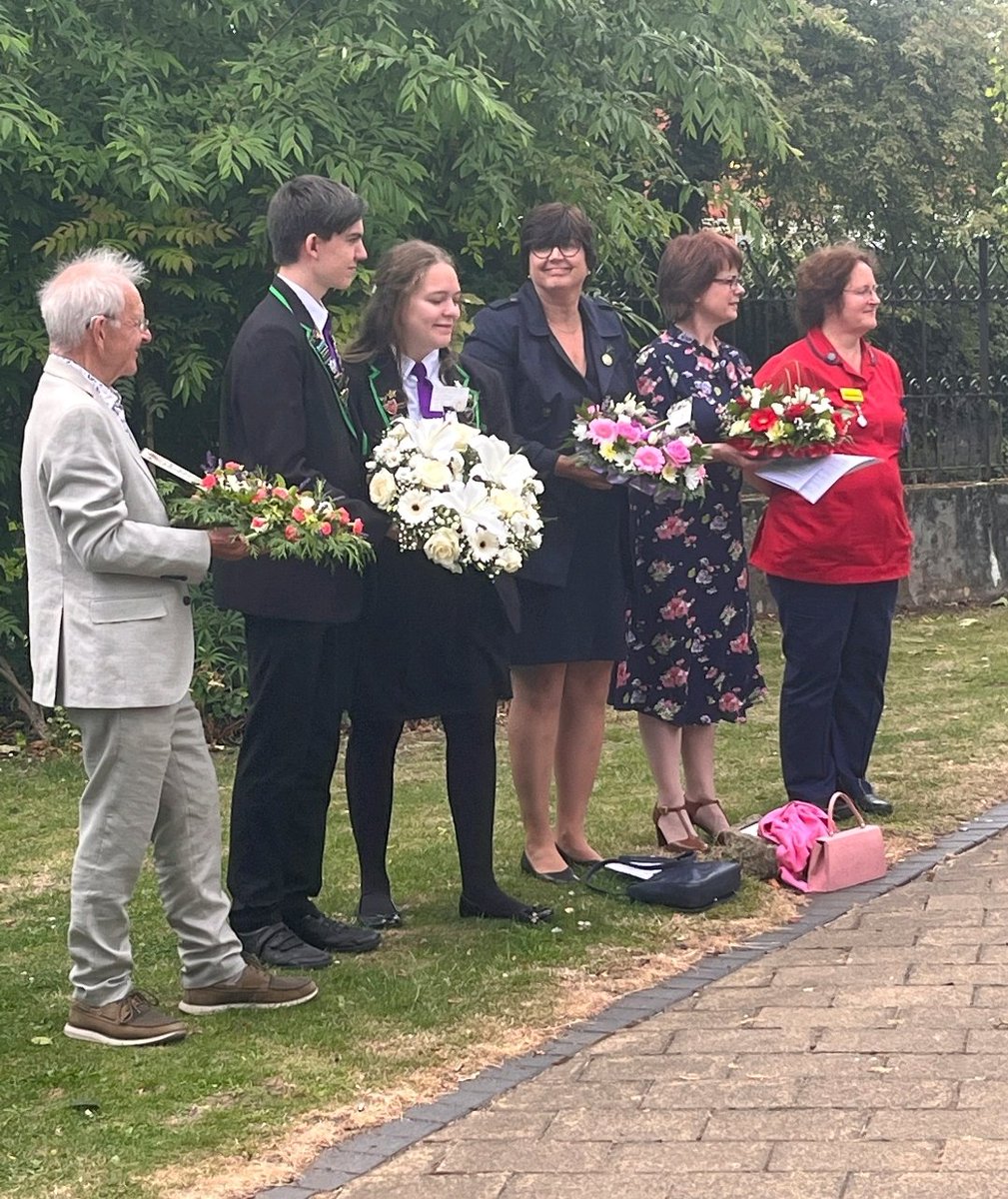 George Eliot Academy tweet media