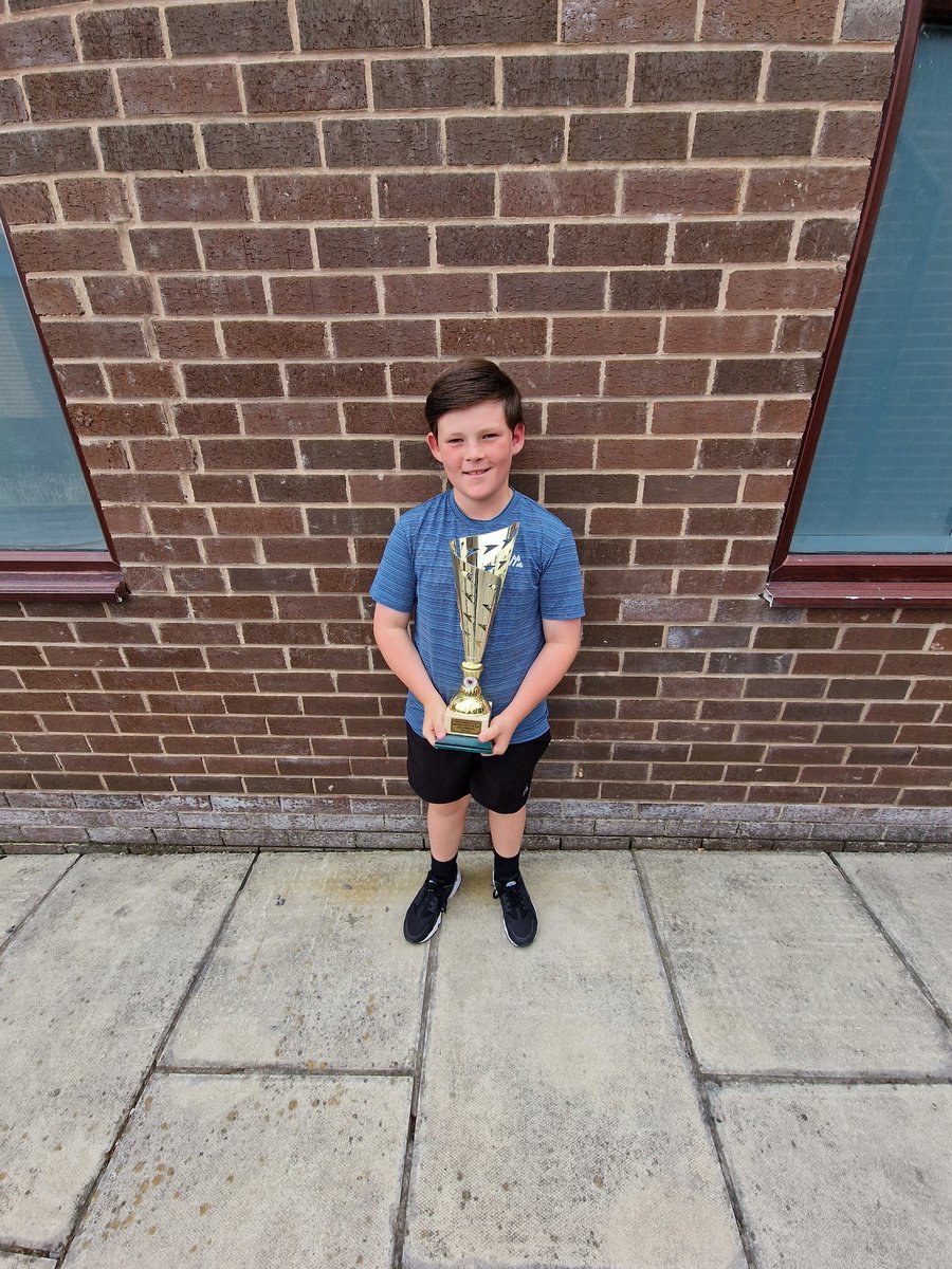 WhistonRangers's tweet photo. Well done jake picking up mangers player of the year 👏🏻 https://t.co/OY47hAYQCs