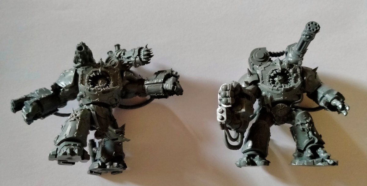 Vobeskhan's tweet photo. Got a bit of hobbying done this afternoon.
4 more members of Bane's Soldiers of Fortune for the #BatmanMiniaturesGame by @knightmodels, and then finally built my second venom crawler and pair of Obliterators ready for new Codex Chaos Space Marines π https://t.co/u0OVvukF5e