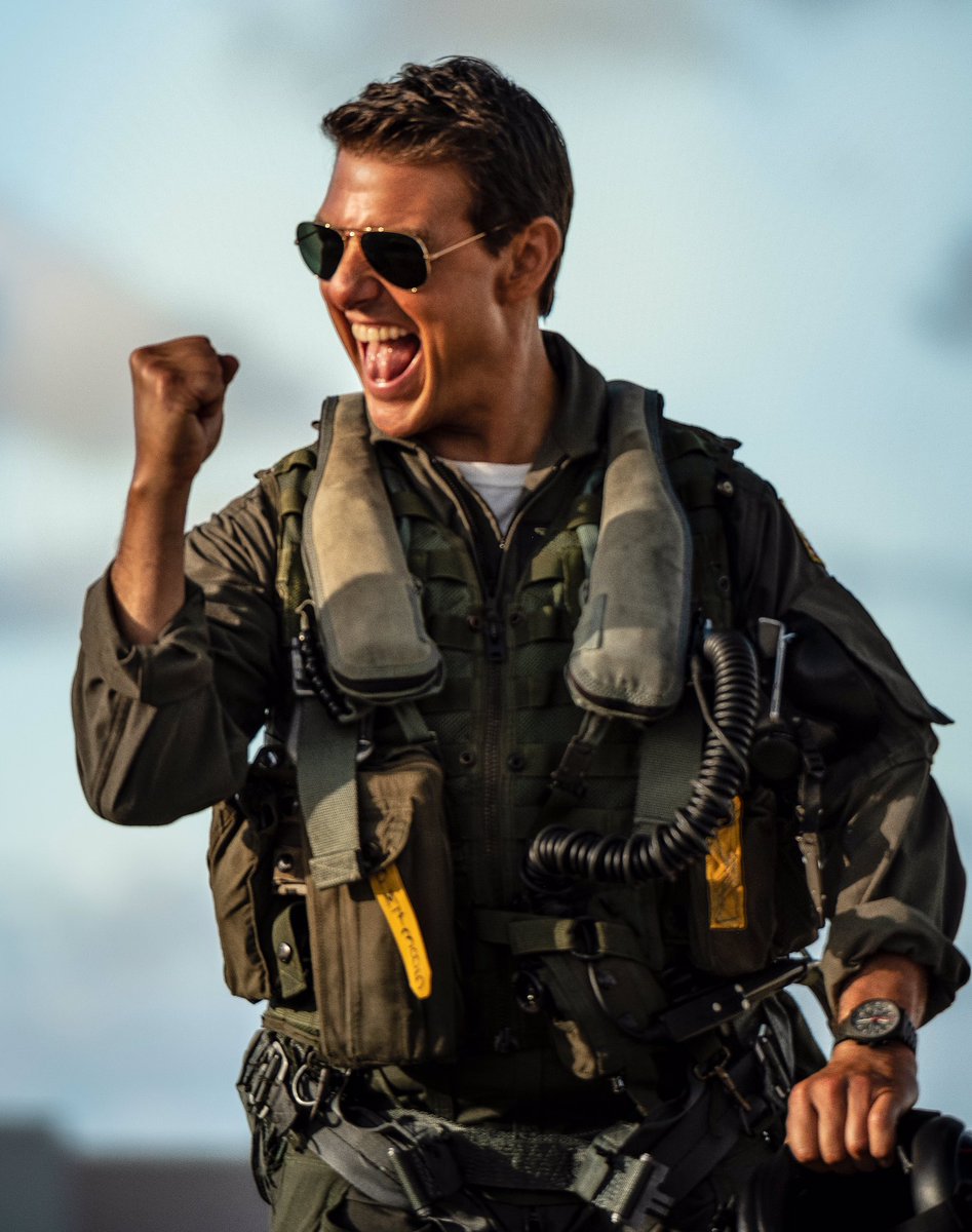 #TopGunMaverick, dünya genelinde 1 milyar dolar gişeye ulaşarak yılın en çok hasılat toplayan filmi oldu.