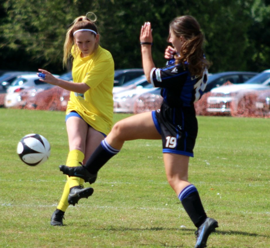 JerryBarrett10's tweet photo. Proud of this one @lilyskbarrett playing a year up in the tournament and got to the final against the other KFU team! Which was amazing to watch them playing and laughing https://t.co/TmwmGGtQAA