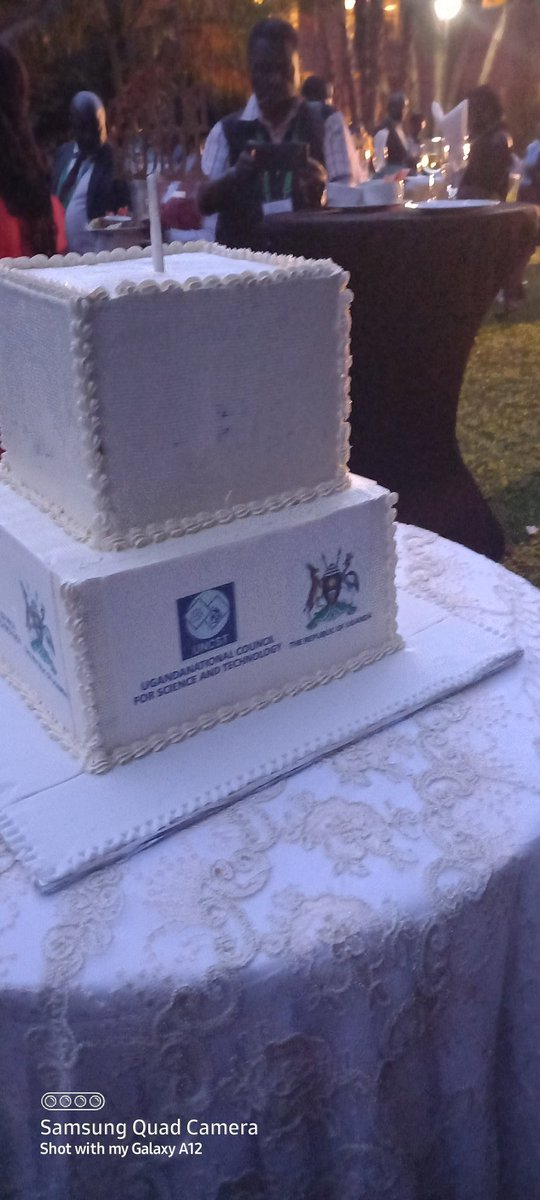 MakBBTSociety's tweet photo. Thank you so much
@UNCST_Uganda 
@MakBBTSociety is very grateful 🙏 https://t.co/ouGLO0Ld9l