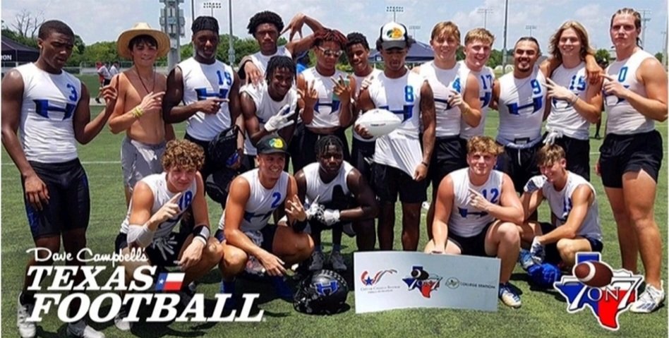 7v7HebronFBco22's tweet photo. 1 Year Anniversary, 2021 Texas State 7on7 Champions! https://t.co/Zj1gk0ownY