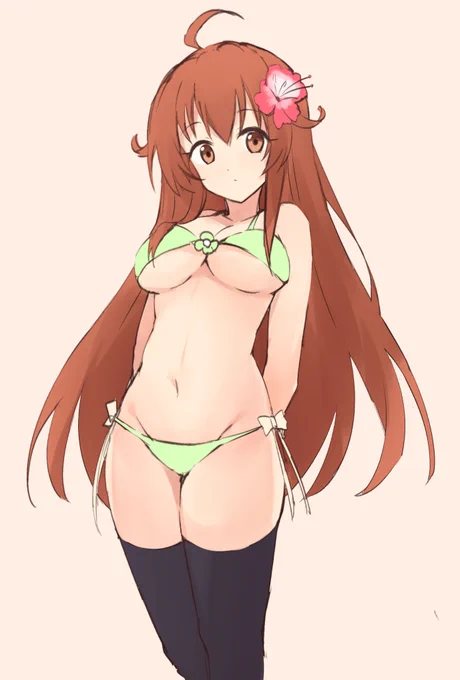 暑いので水着になってもらった🍀 
