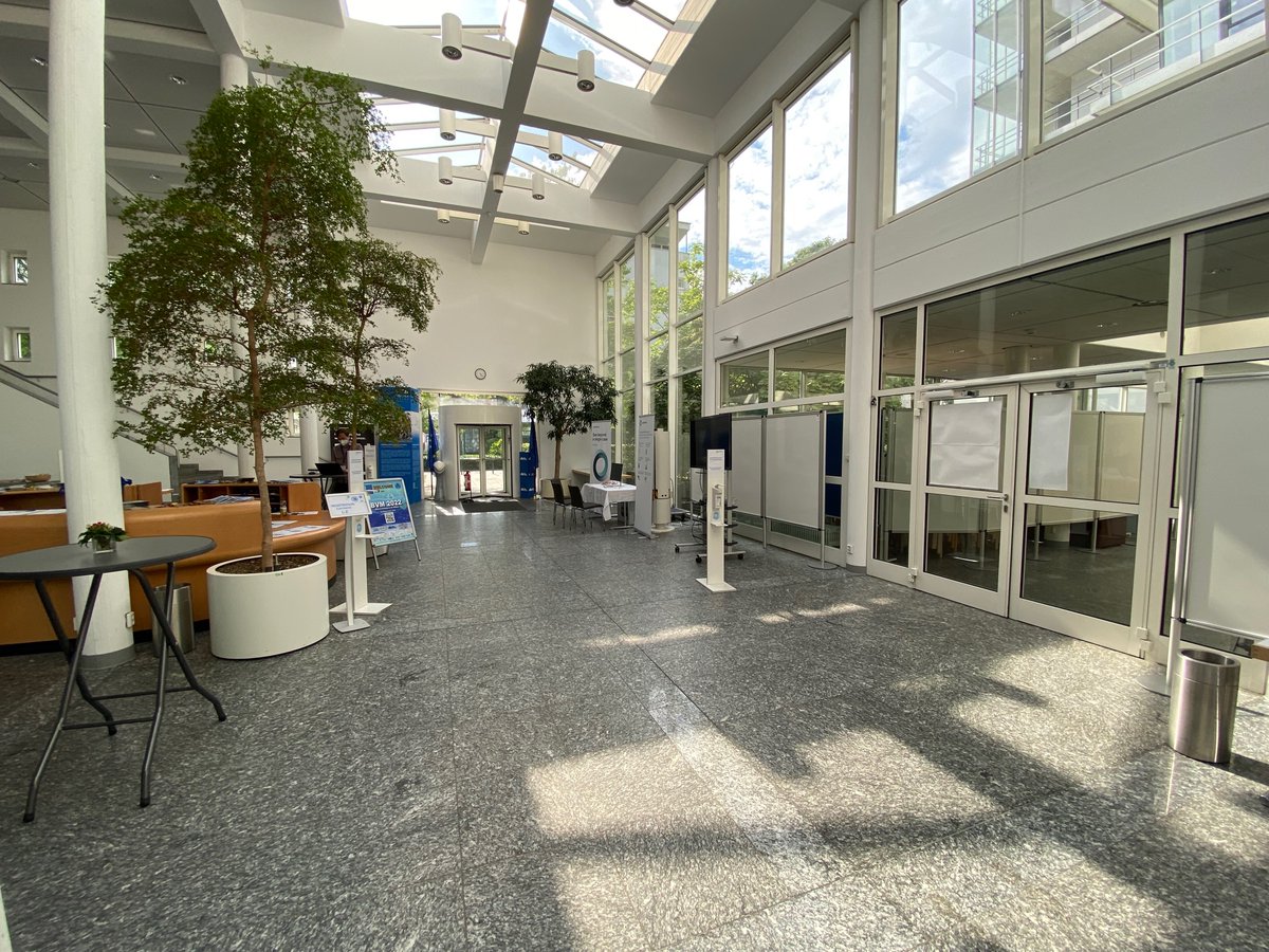 BVM_conf's tweet photo. After 3 fruitful tutorial sessions, we are now officially ready to welcome you tomorrow for the #BVM2022 🥳
Join us for the running event at 7am or come directly to the @DKFZ Communication Center at 8:30am 👩🏻🏫👨🏽🏫 https://t.co/hiJiaUmJsE