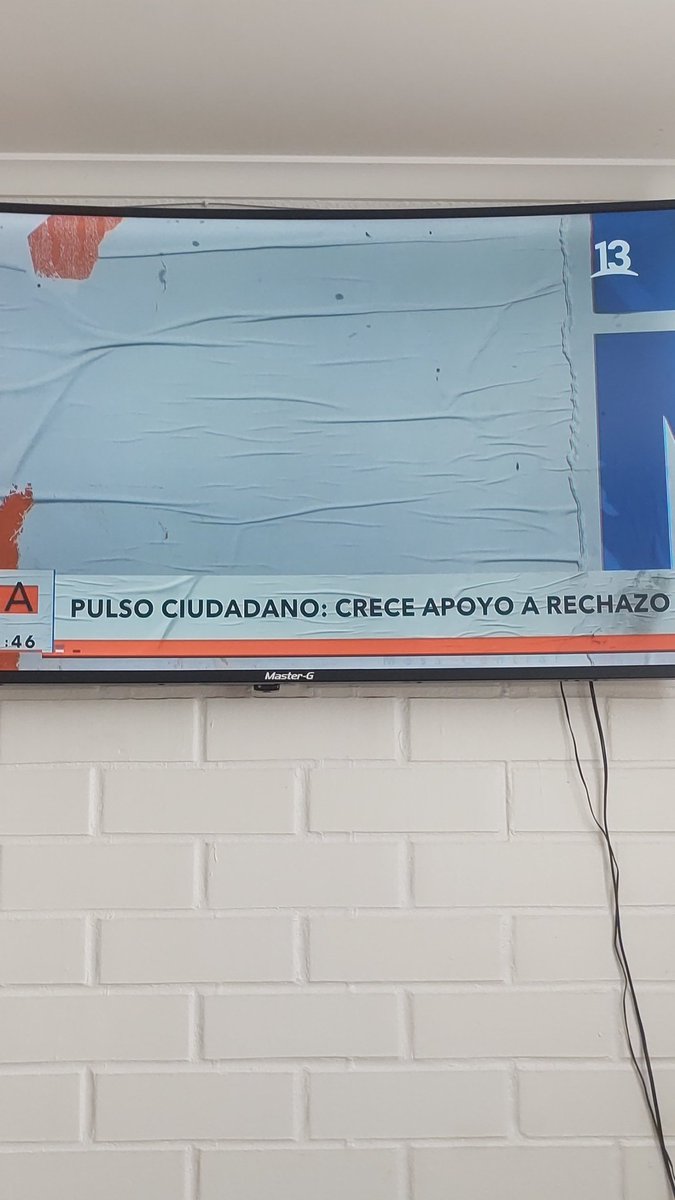 BASTIANMATIASR1's tweet photo. Si @canal13 dice que vamos mal, es porque vamos bien.
#apruebo https://t.co/3B12LhHaBh