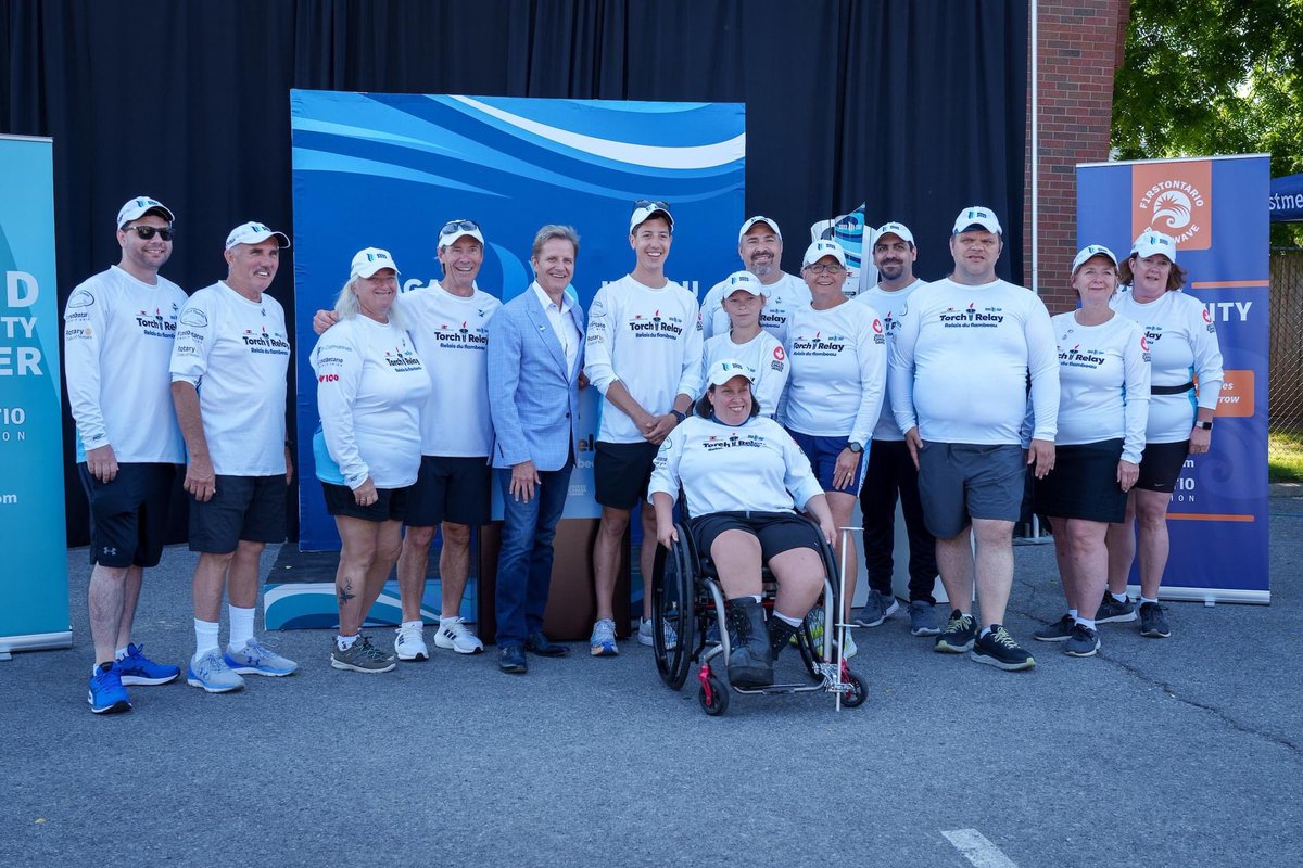 Sharing some <a href="/2022CanadaGames/">Niagara 2022 Canada Summer Games</a>  pictures from the #CSLTorchJourney yesterday! Pictured is Loretta, our program coordinator, coach and athlete extraordinaire with the torch! 🐧 <a href="/ThoroldON/">City of Thorold</a> <a href="/FirstOntarioCU/">FirstOntario Credit Union</a>