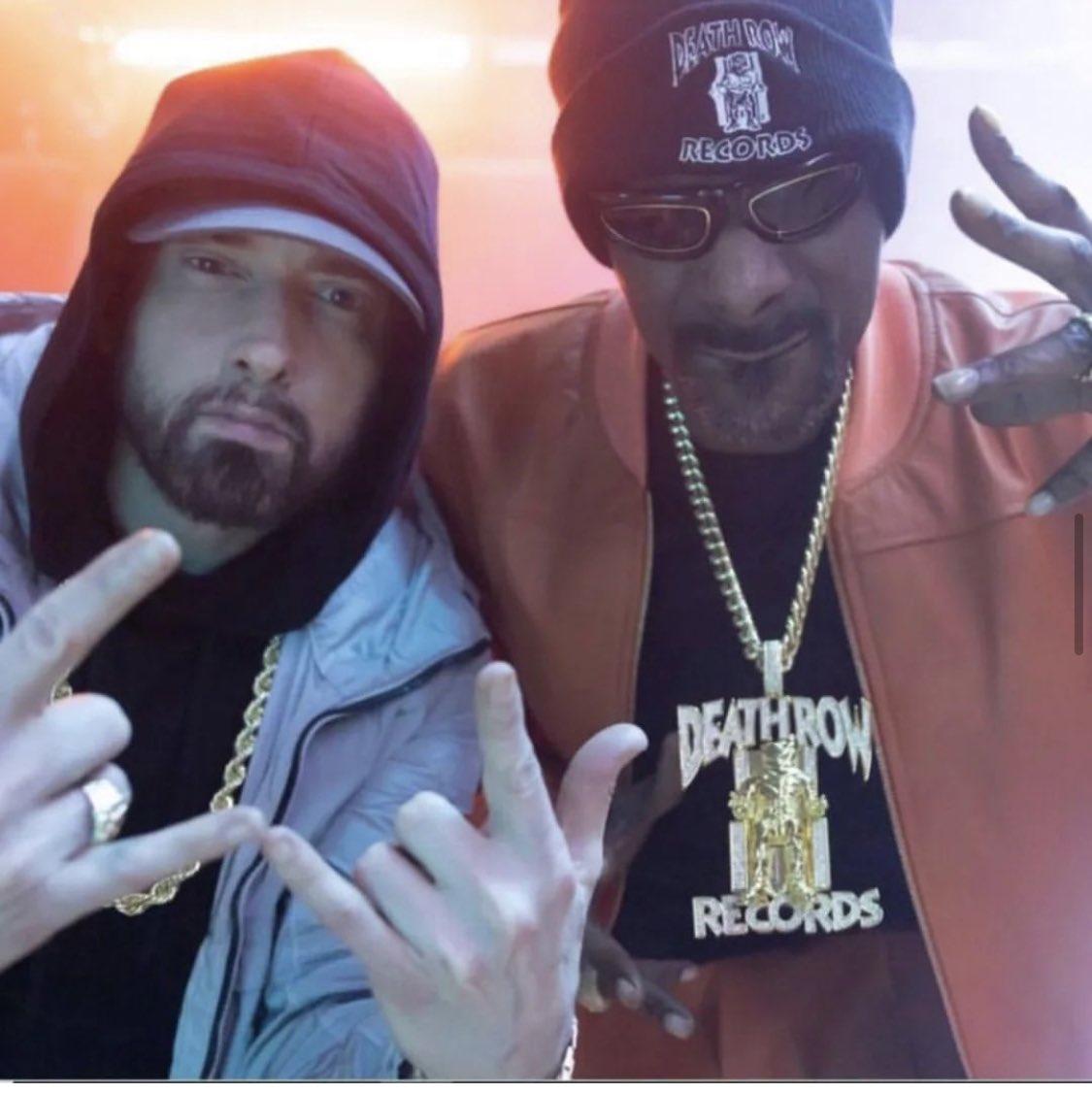 DstarAcosta's tweet photo. @SnoopDogg better not be giving @Eminem no crack or drugs he been sober yo #SayNoToDrugs ! Kids https://t.co/y4LZTb1fKA