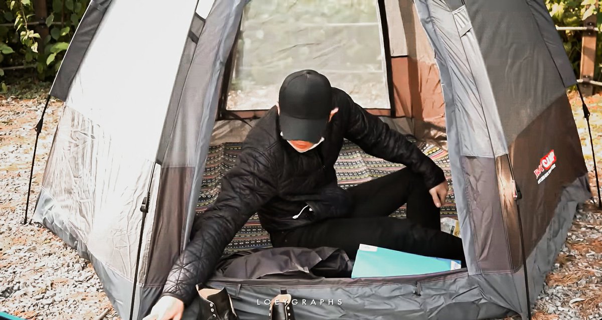 loeygraphs's tweet photo. into the nature 📸 #CHANYEOL #찬열 #박찬열 #Every27thWithLoey https://t.co/LwlOfn2xia