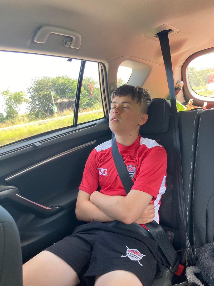 One weary Dragon homeward bound! Think he’ll sleep well tonight 😴