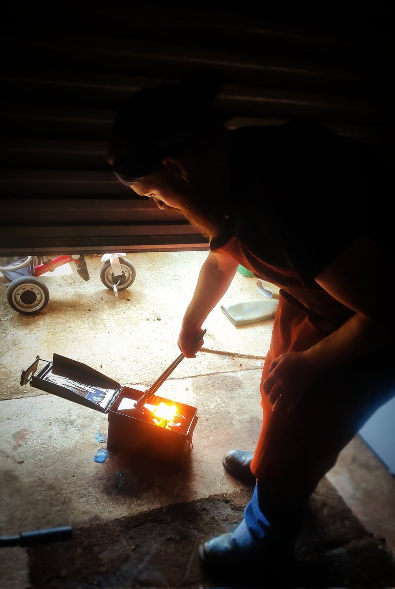 SmithySmiling's tweet photo. Another little order nearing completion 😊😊
🔥⚒️😁
#blacksmith #blacksmithing #bladesmithing #bladesmith #handmade #handforged #handforgedknife #handforgedblade #handmadeuk https://t.co/esUfIlzf9m