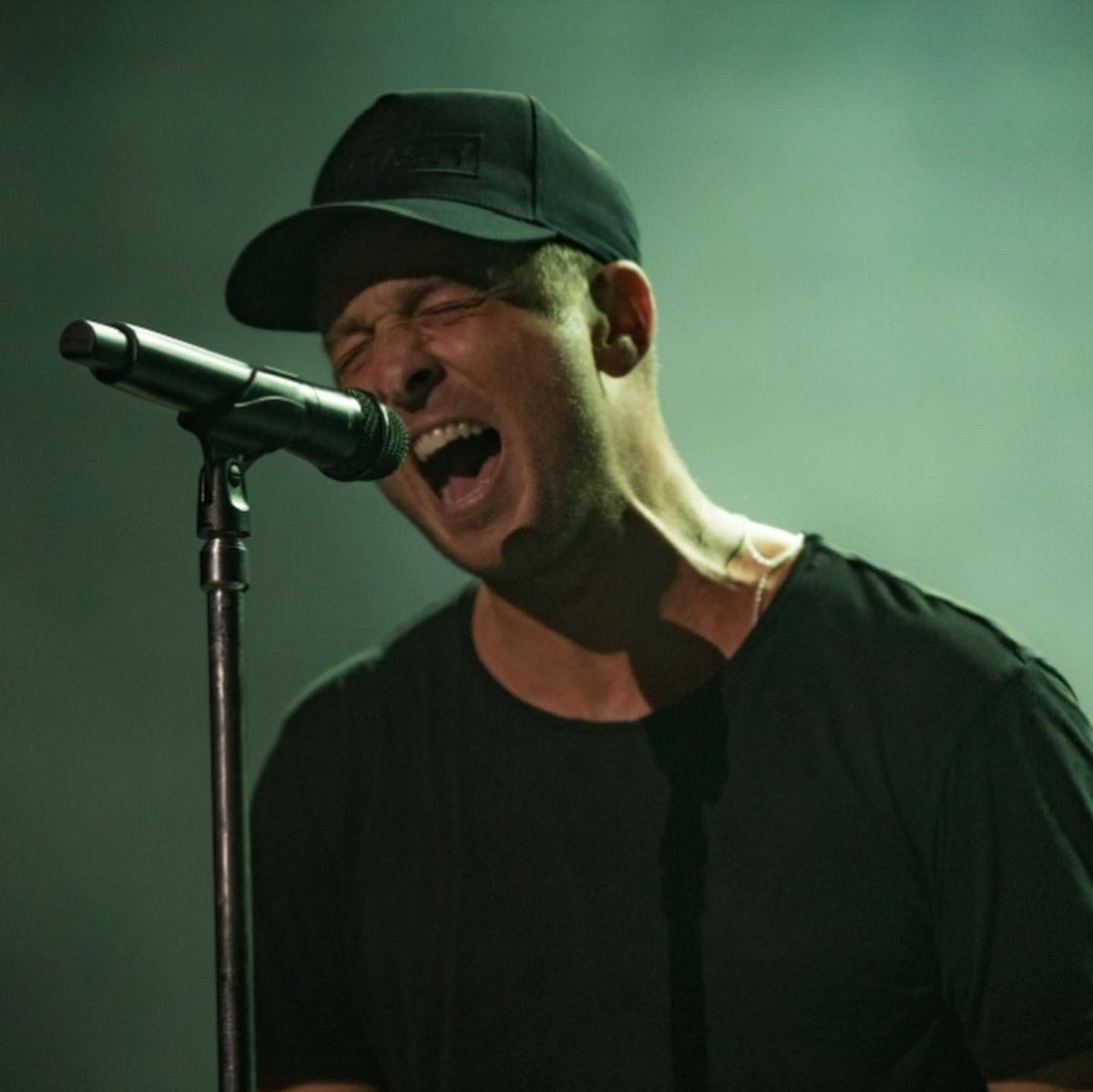 OneRepublic's tweet photo. Wishing our very own RT the happiest of Birthdays. @RyanTedder https://t.co/LVMkfGM7je