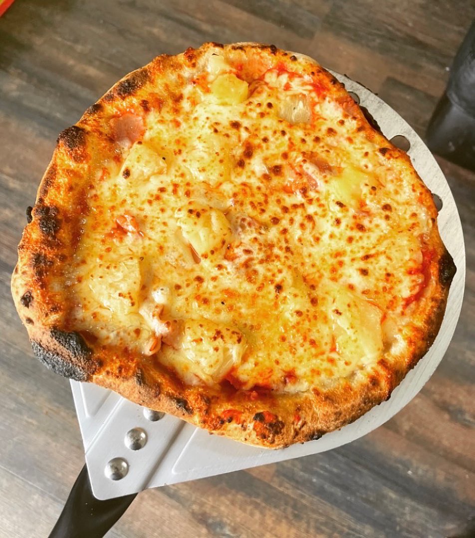 elkmere's tweet photo. Par bake experiment, a success and probably look better than yesterdays #pizza #parbake #ooni #elkmere https://t.co/Mn5NPVtVsP