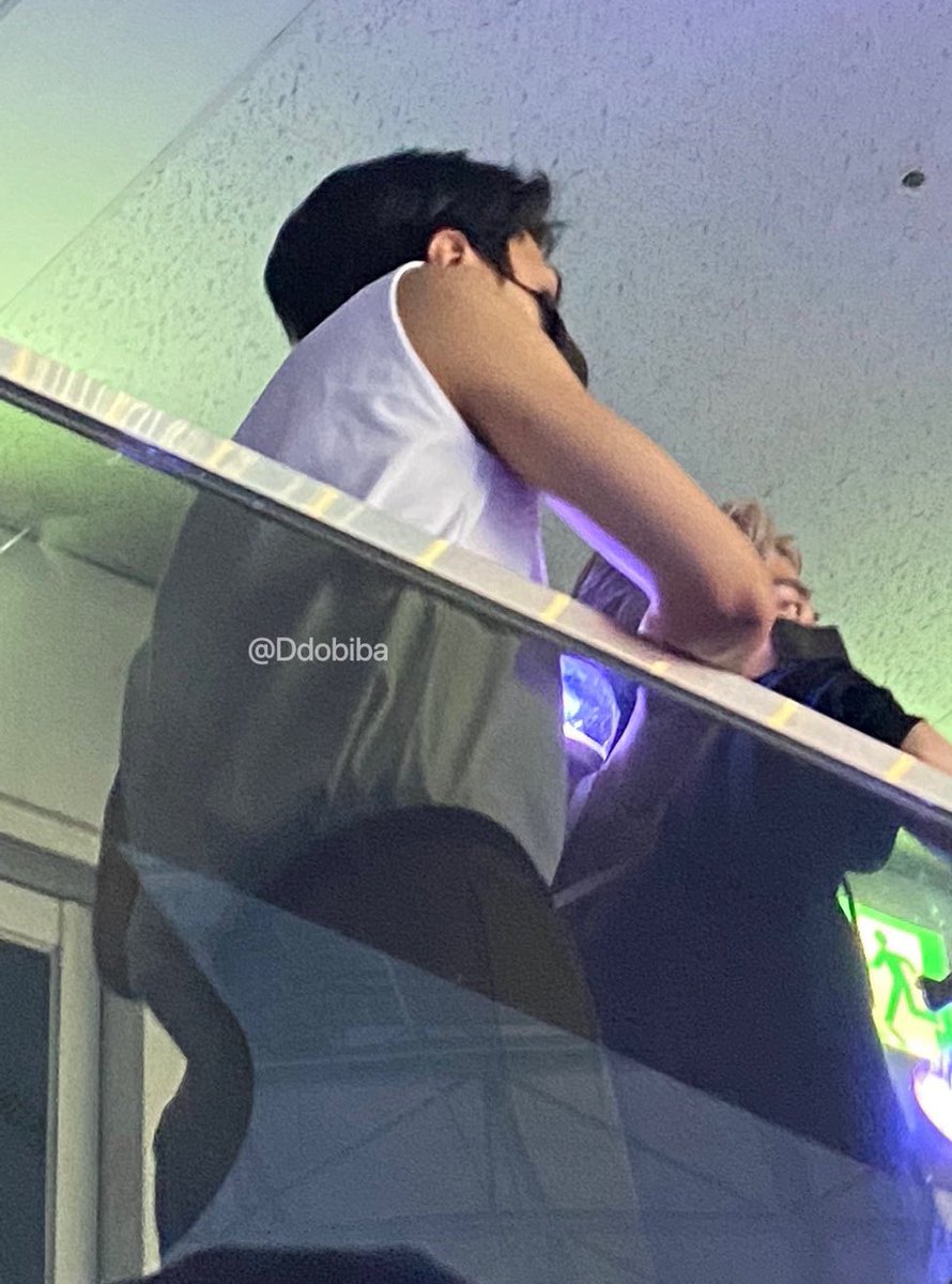0420MEDIA's tweet photo. damn... 🧑‍🦽🧑‍🦽 https://t.co/19PwPI1zbY