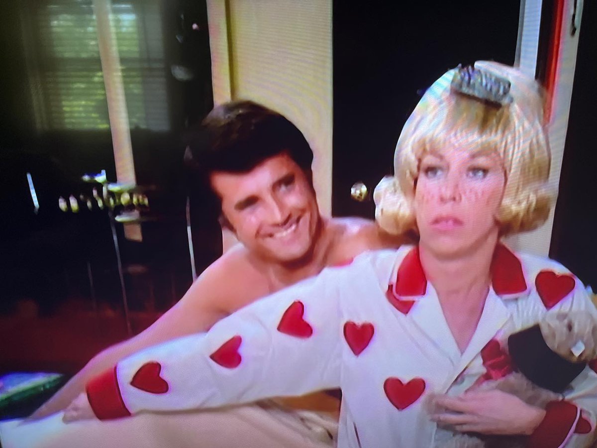 DavidSheward2's tweet photo. More #CarolBurnettShow previously "missing" material reviewed on the #DavidDesk blog https://t.co/3dPkSarN0F https://t.co/7vUMVFdr1A