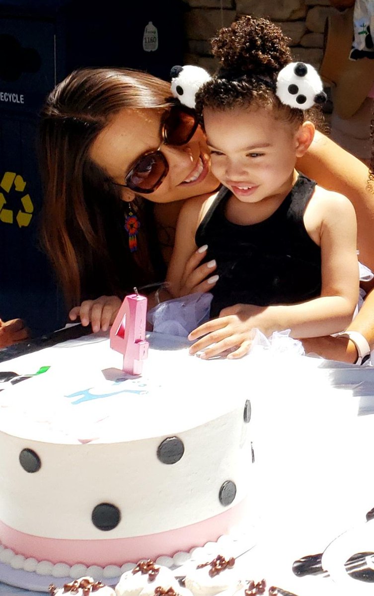 AdrianaVillavicencio, PhD tweet media