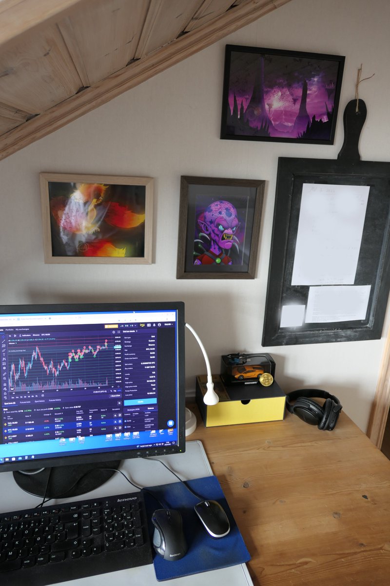 ArildBakke2's tweet photo. Today I got two of my @InfVillains art pieces framed and posted. Crypto home office with a nice hint of @InterstellarISX.
Now just waiting for the yield bearing to kick in 👽 https://t.co/xM15I4U7t6
