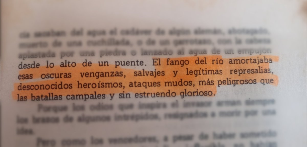LizardoNavarro3's tweet photo. Una imagen agradable del cuento: "La Bola de Sebo". https://t.co/HK2pek66ks