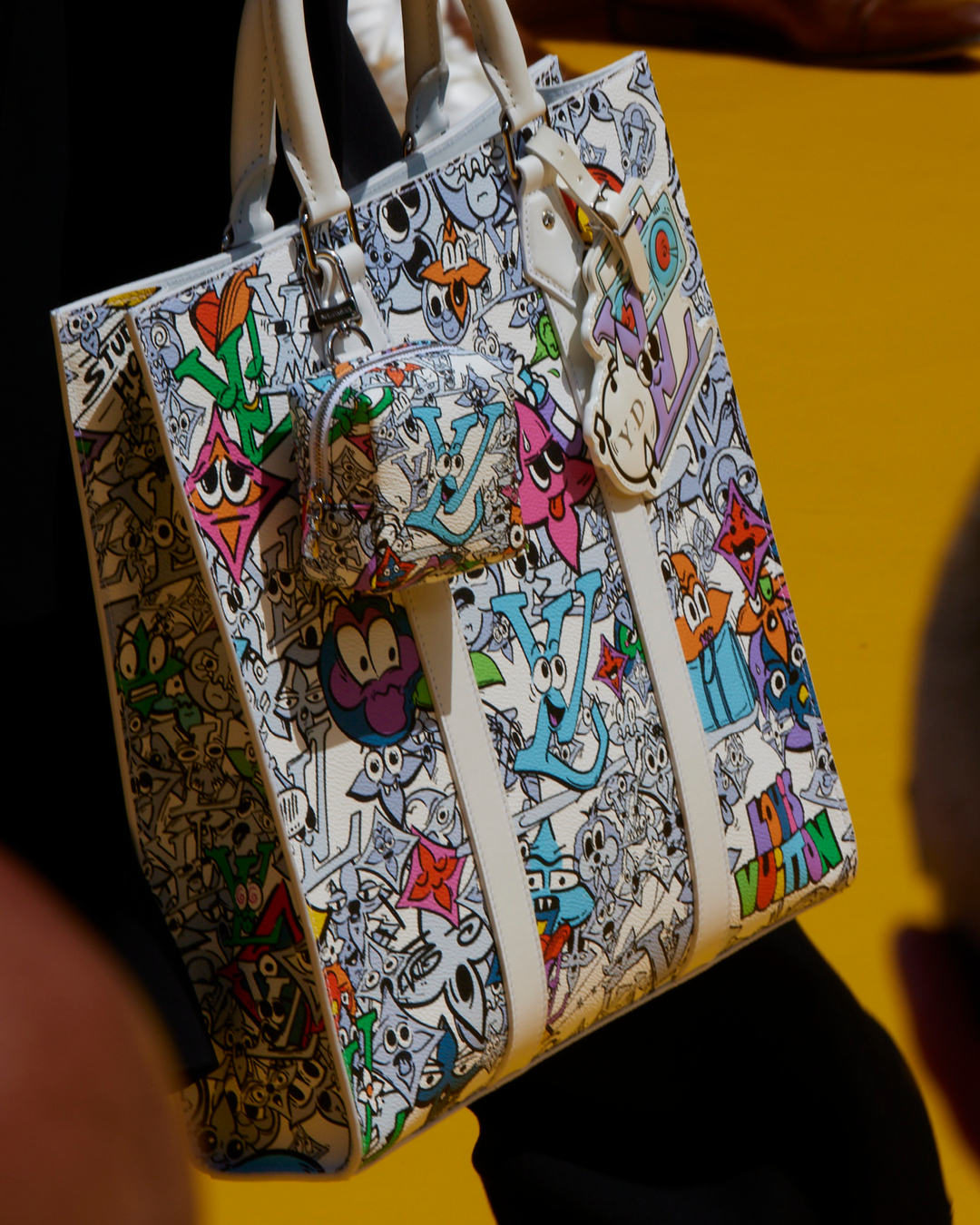 Louis Vuitton on X: #LVMenSS23 Stylistic flourishes. A selection