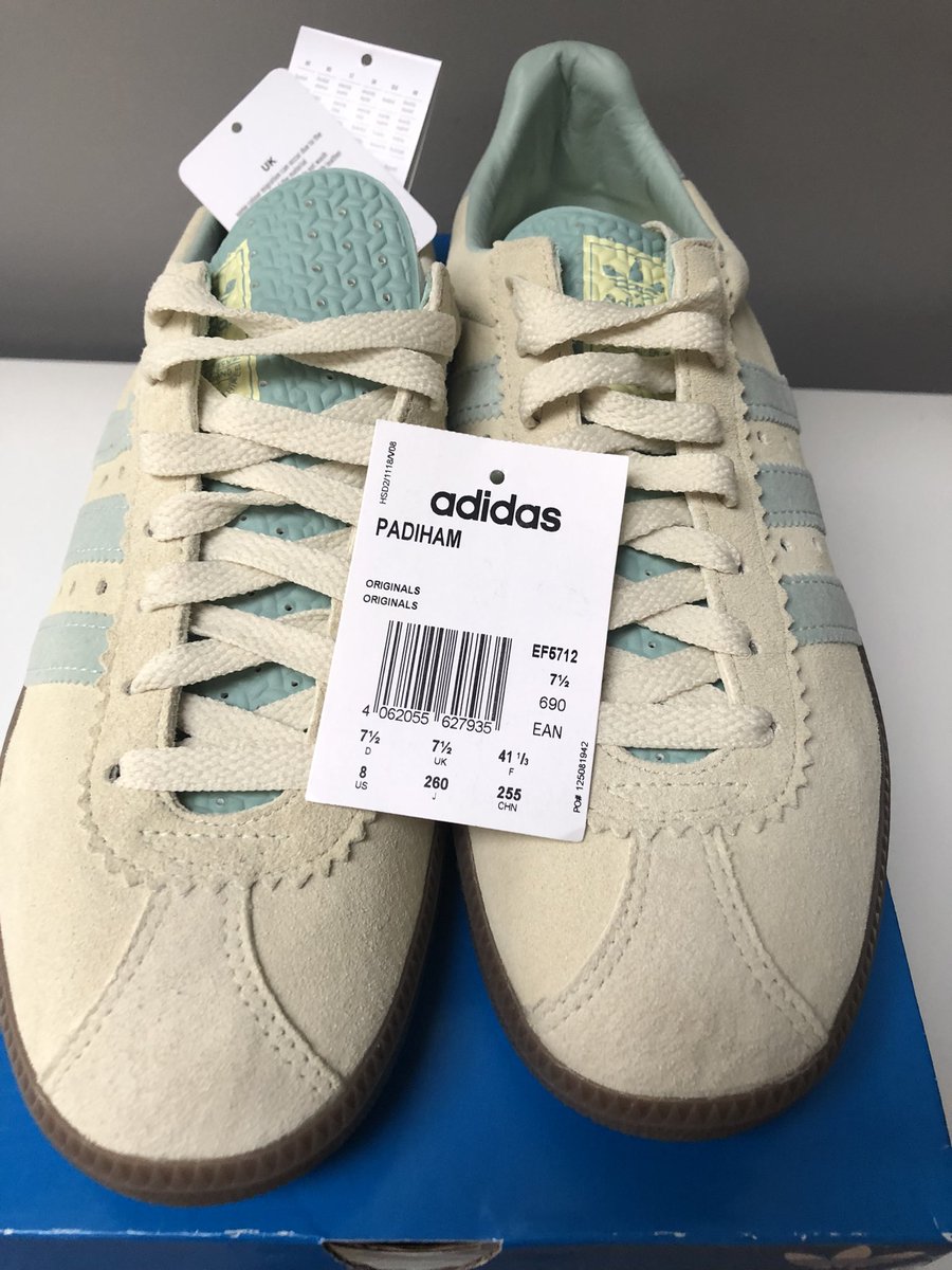 dickydart's tweet photo. @adiFamily_ Adidas PADIHAM UK7/5
Worn once 10/10 for condition  
£70 +pp https://t.co/zPxxgMzOlE