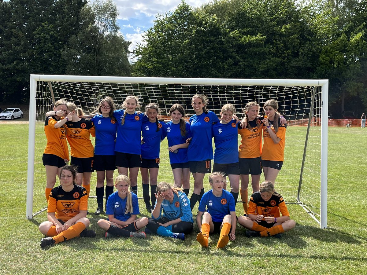 Great day at @CostesseySports tournament today for these girls. Semi final for team 2 and runners up in the final for team 1 Most importantly sone great football and a whole lot of fun ⚽️ 🧡🖤