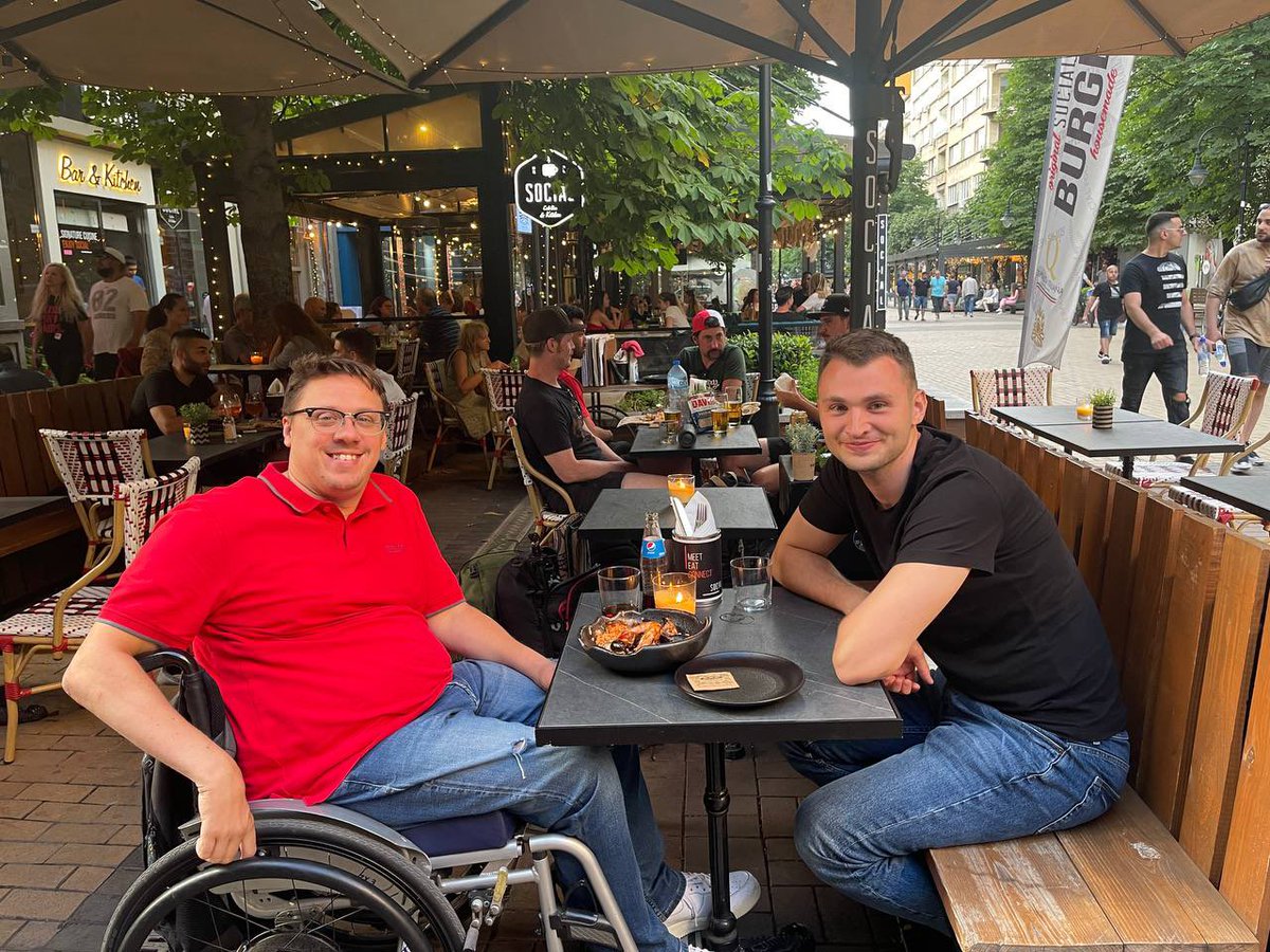 Maxim Bartkov tweet media