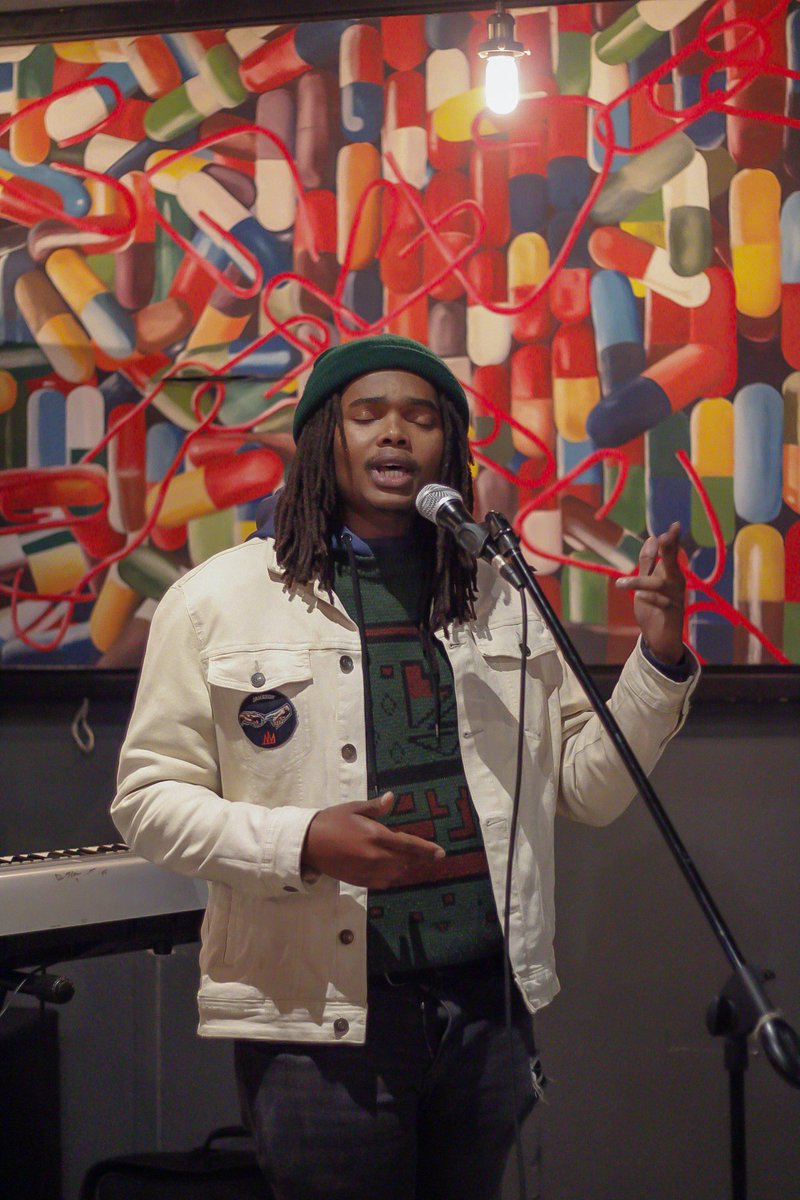 Slabsta's tweet photo. Grateful for the art and the music. Let's take it to the top @DOX_RSA 😎🙌🏾🇿🇦 #TheNine2FiveExperience @nine2fiveRSA @SIPSWINES_SA https://t.co/ZoZGbImKkm
