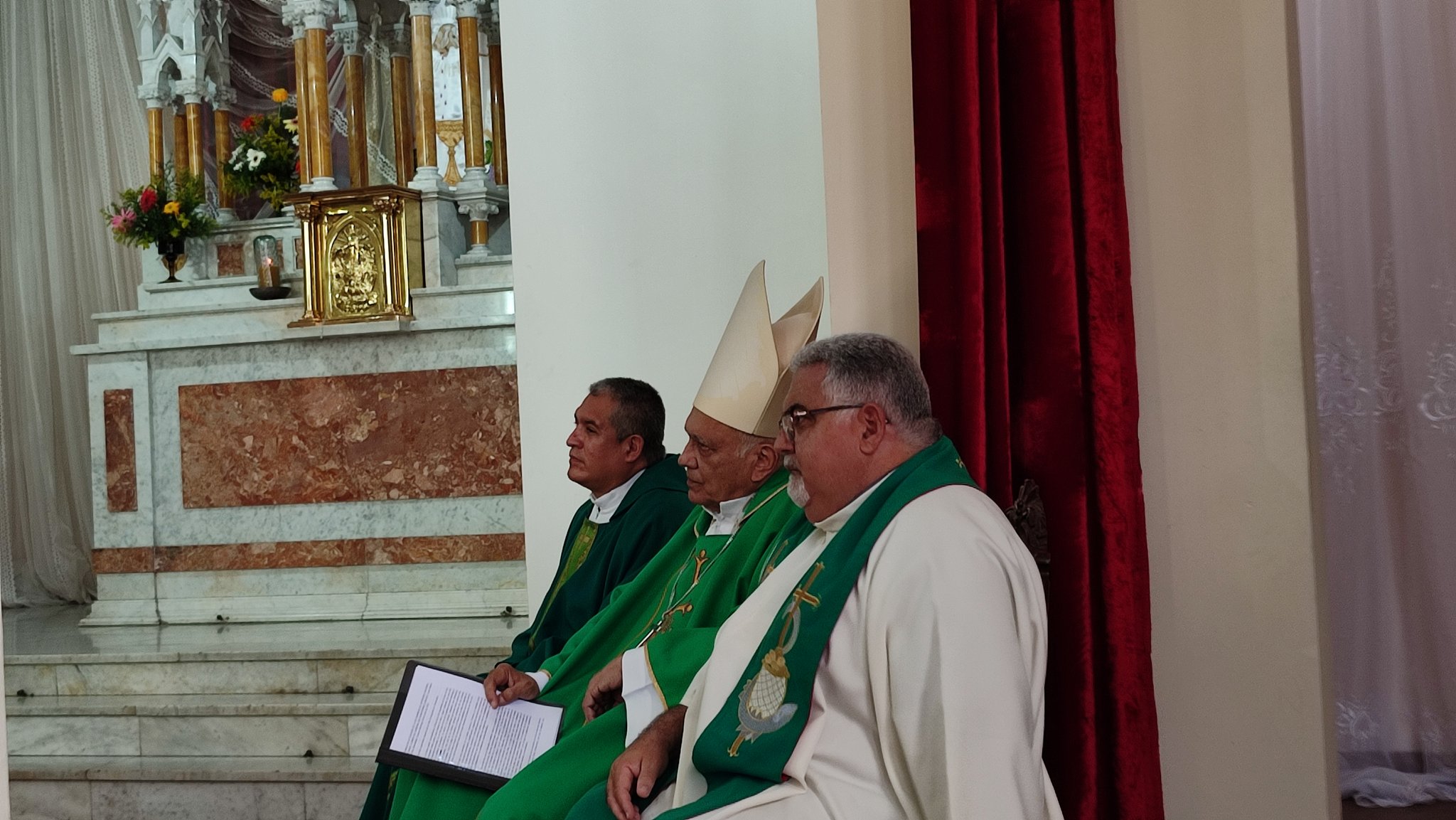 Clausura asamblea CONVER