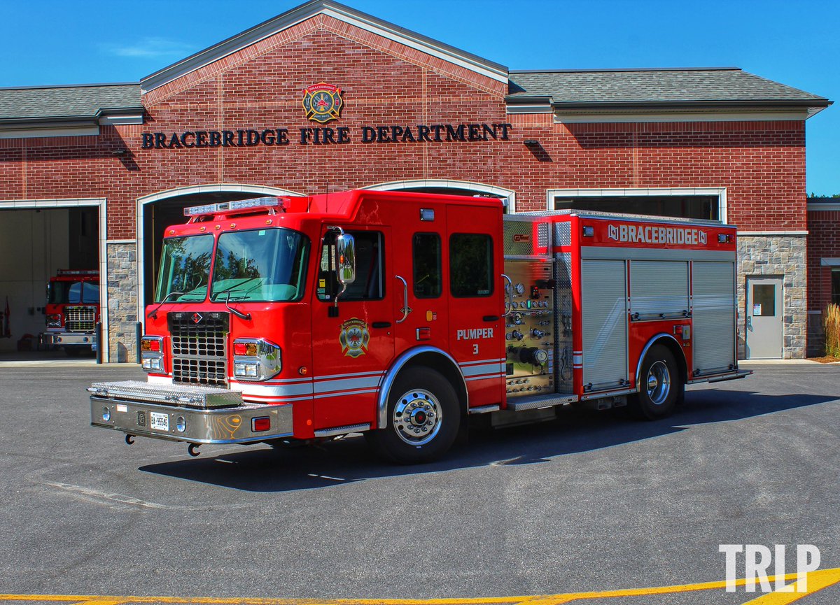 Bracebridge Fire Department Pumper 3