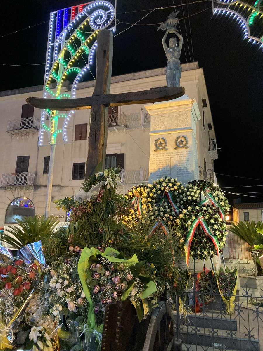 mikmagr's tweet photo. #casteltermini #etuttanavuci #brebre #SagradelTataratà #SantaCroce2022 #SantaCruci https://t.co/GPCMJhMVub