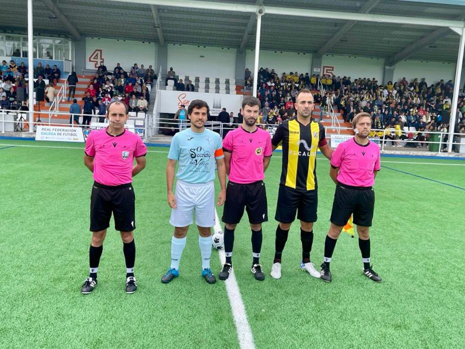 futgal's tweet photo. ππ» ARRINCA A GRAN FINAL EN SANTIAGO!!
π πππ ππππ ππ πππ
ποΈ Municipal de Santa Isabel (Santiago)
π² @Flavia_SD_ π @SdTordoia | 0-0 | 1β
#LIVCopaDoSar https://t.co/wQqL1jP3Hd
