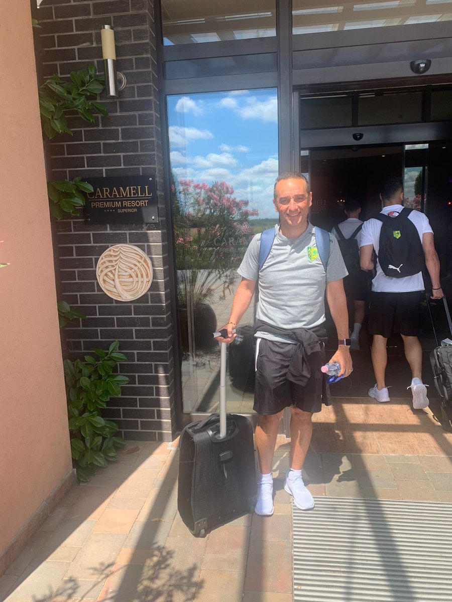 OltraJL's tweet photo. Ya estamos en Hungría con el @AEKLARNACA para hacer el stage de pretemporada. Sumando trabajo. Día a día. 

We are already in Hungary with @AEKLARNACA to do the pre-season stage. Adding work. Day to day. https://t.co/DlmbuyA7TO