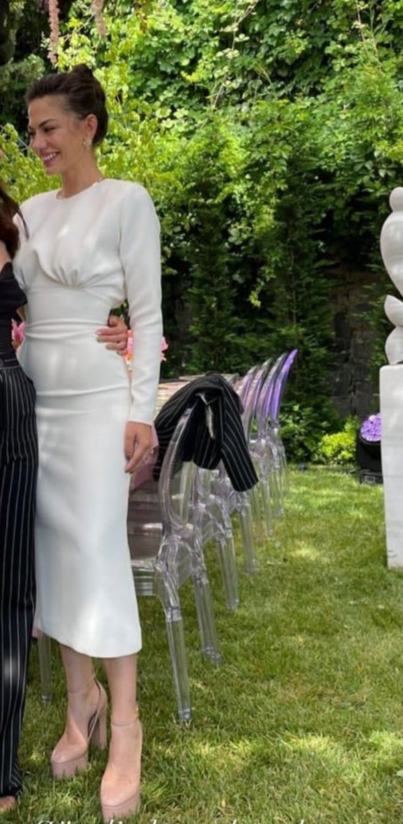 Beyaz nasıl da yakışmış bebeğime🤍