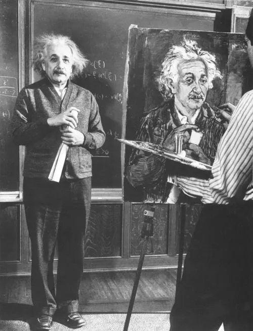 RT @PhysInHistory: Physics Photo Of the Day:

Albert Einstein posing for a portrait. https://t.co/Vd1eqmFz2s