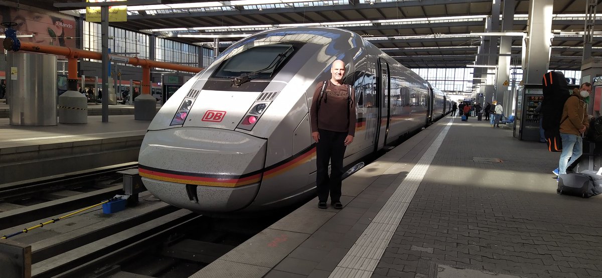 UweSchuchmann's tweet photo. Einiges zu meinem Engagement für #ÖPNV und #Eisenbahn im #LaDaDi und darüber hinaus.
Und in der #CDU.
Stand 25.06.22.
#DemokratieLeben @cdu_hessen
#OberRamstadt
https://t.co/4oLf6gBuJK https://t.co/F3S28wPkjC