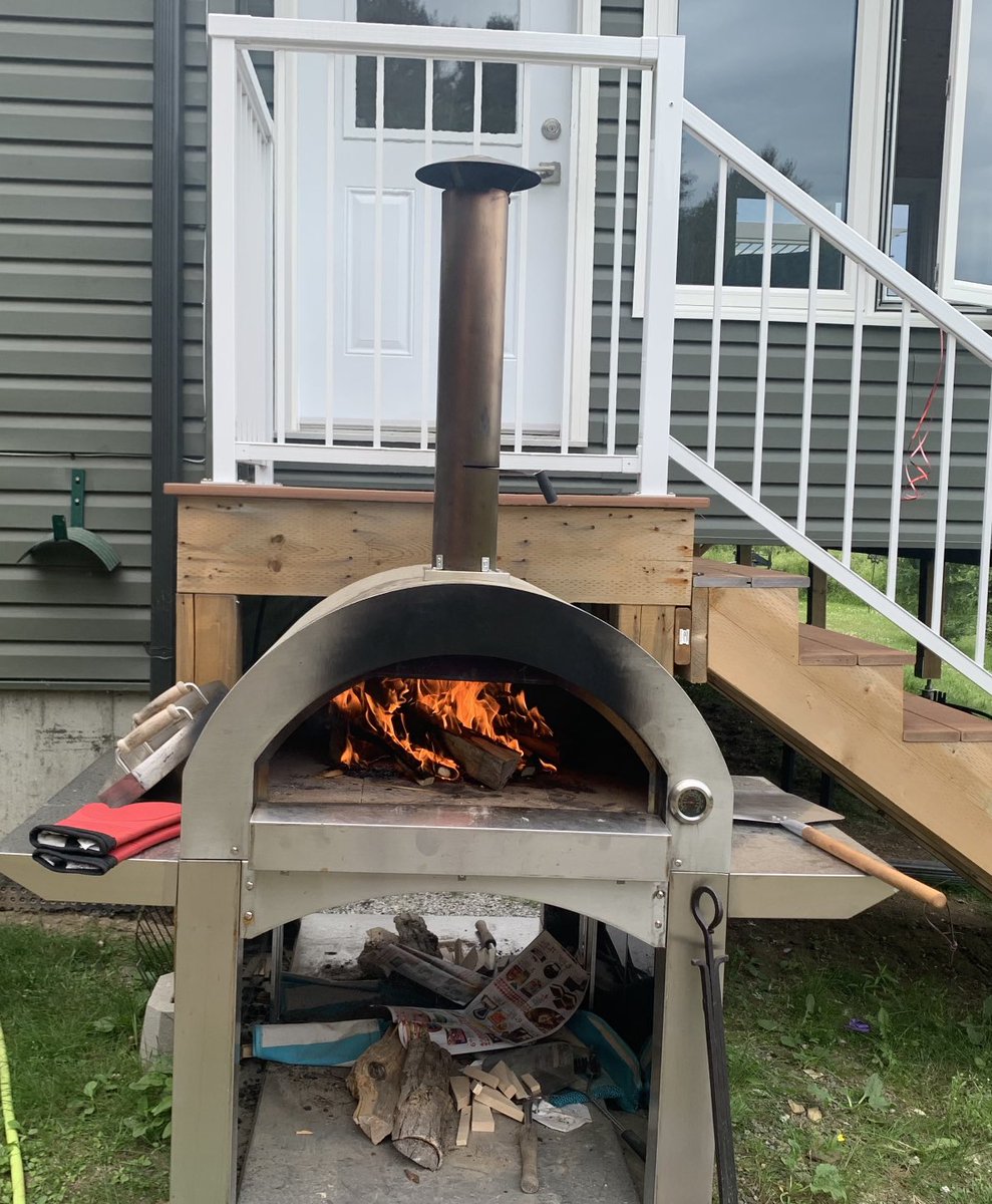 Family is up and when asked what they wanted for lunch🤔, it was a unanimous response! Lol