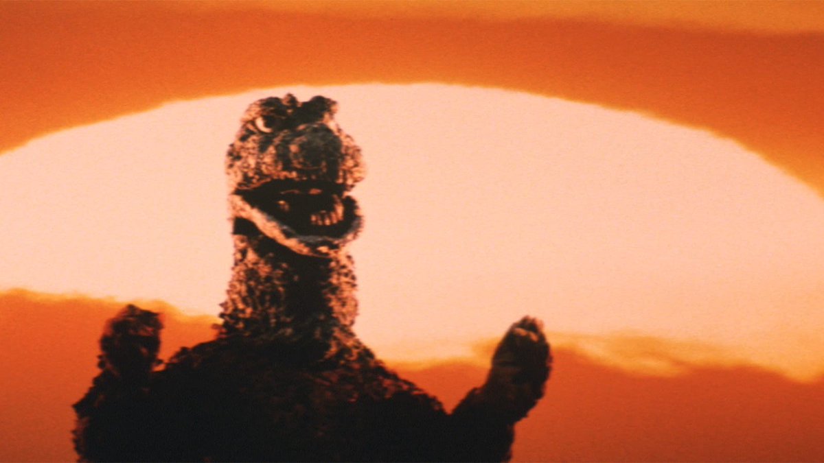KaijuPictures's tweet photo. Shots like these are peak kaiju cinema. https://t.co/j3bDAYovy2