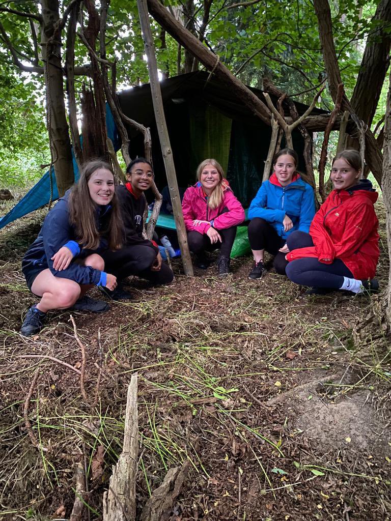 vetster189's tweet photo. We had 17 girls do their 24hr Guide Gold Award Challenge in #GLW this weekend. Groups of 4/5, they built Bivouacs to be waterproof so they could sleep in them.
They cooked for themselves as well! All completed it with smiles on their faces 😃 #Guides @GuidingGLW @Guiding_LaSER https://t.co/Jpro1pEBuR