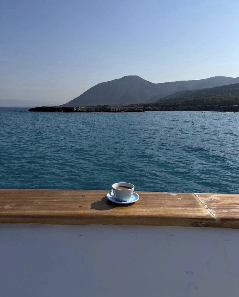 oldstocky's tweet photo. Coffee zone https://t.co/kWwNOcpWR4